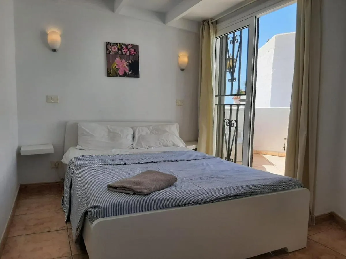 Apartment Ferienwohnung Veronicas Arona  Spanien